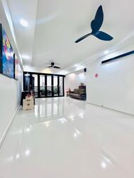 Blk 297A Compassvale Green (Sengkang), HDB Executive #550257761